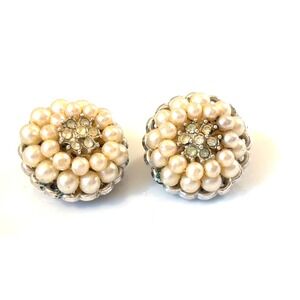 VINTAGE ESTATE, Signed MARVELLA Faux‎ Pearl Clip Earrings